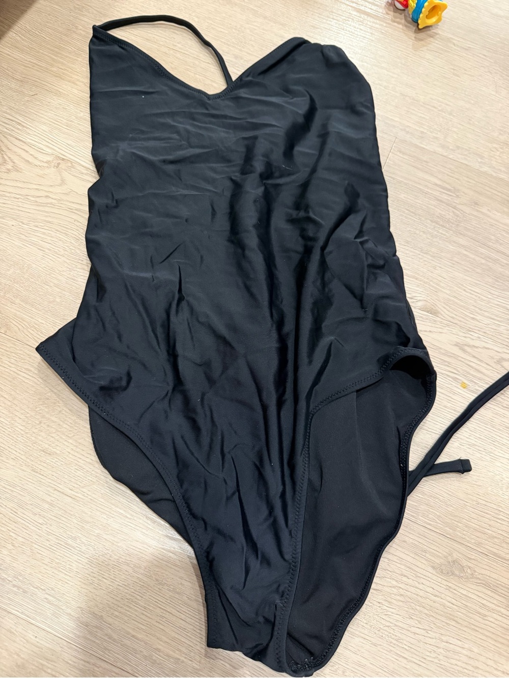 Aerie Black One-Piece Swimsuit Size Large Like New